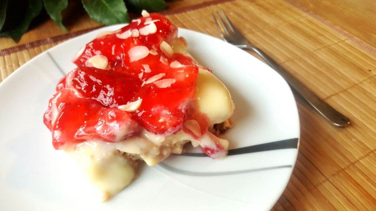 Erdbeer-Vanillepudding-Kuchen